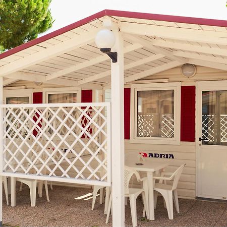 Centro Vacanze Camping Spinnaker Marina Palmense Esterno foto