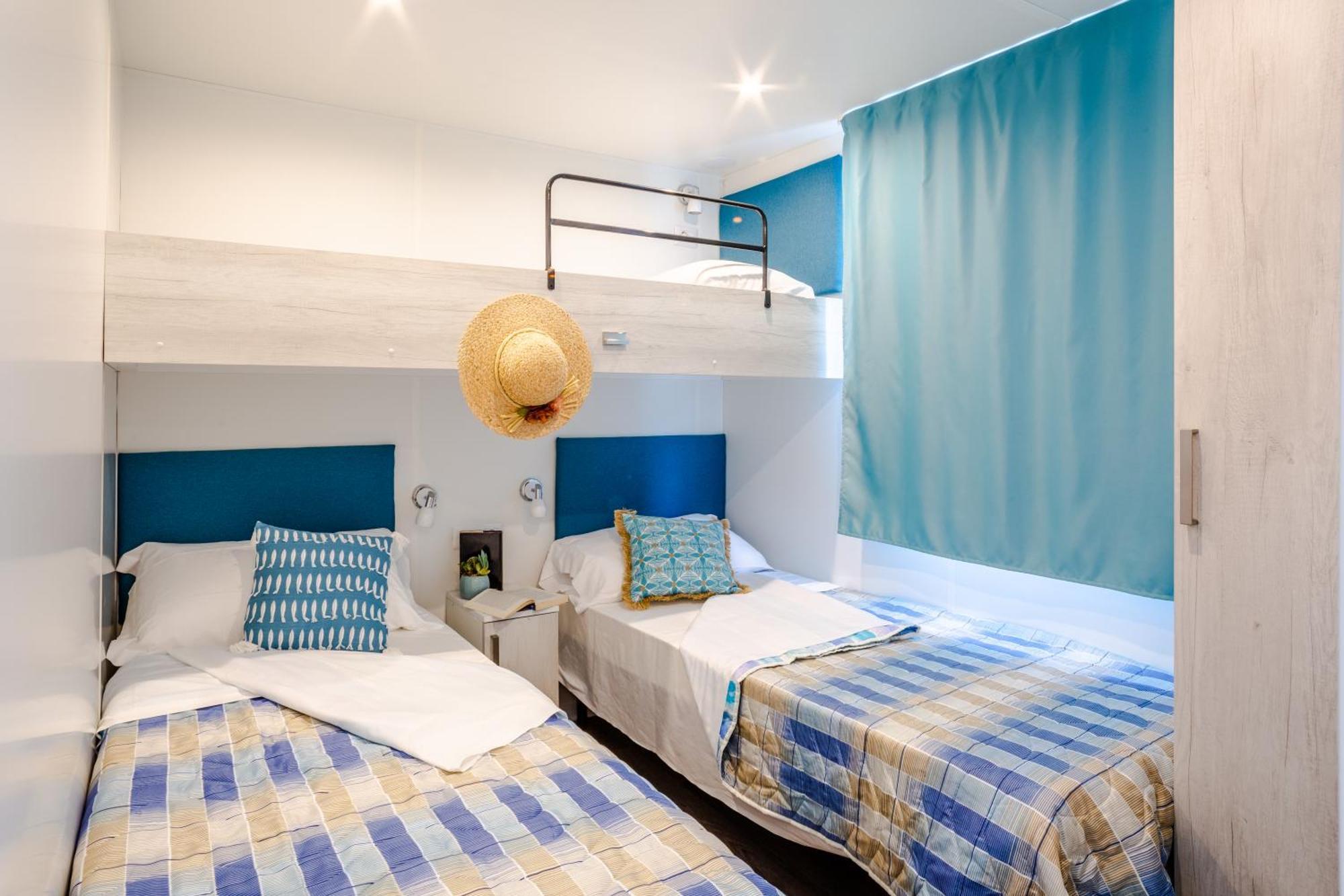 Centro Vacanze Camping Spinnaker Marina Palmense Esterno foto